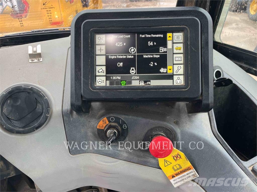 CAT 735 연결식 홀러