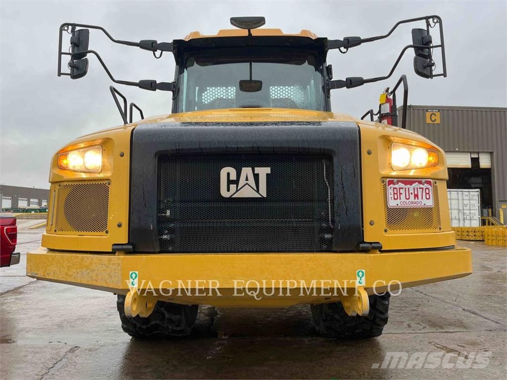 CAT 73504 Terrængående lastbiler