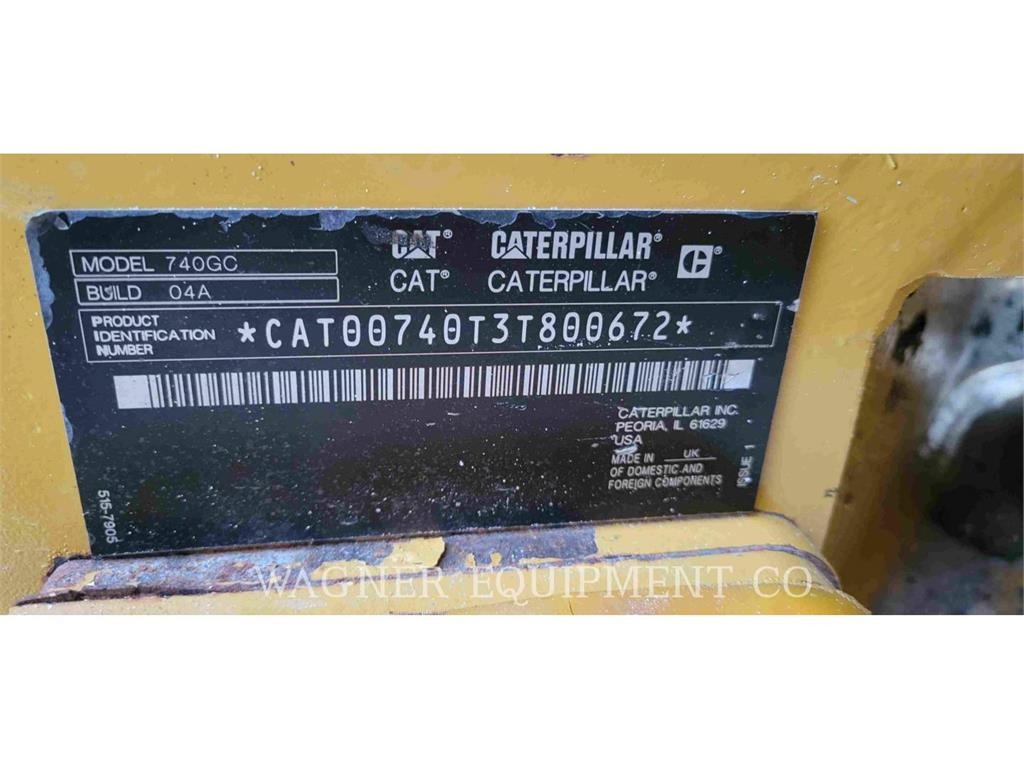 CAT 740 Dumper - Knickgelenk