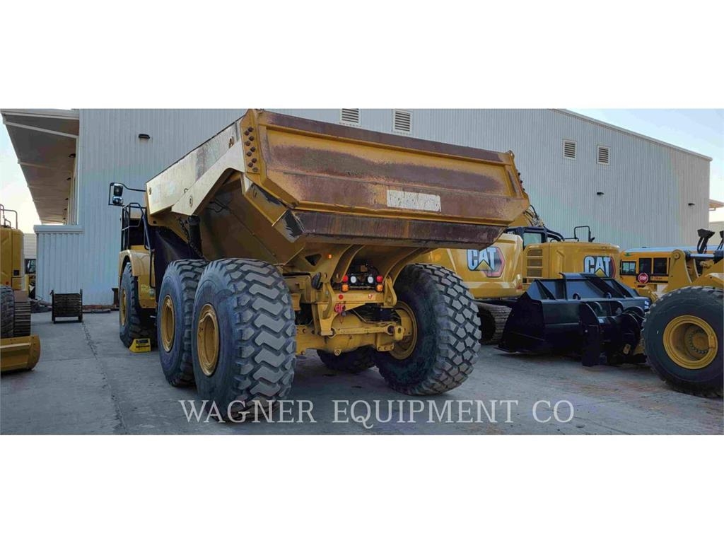 CAT 740 Dumper - Knickgelenk