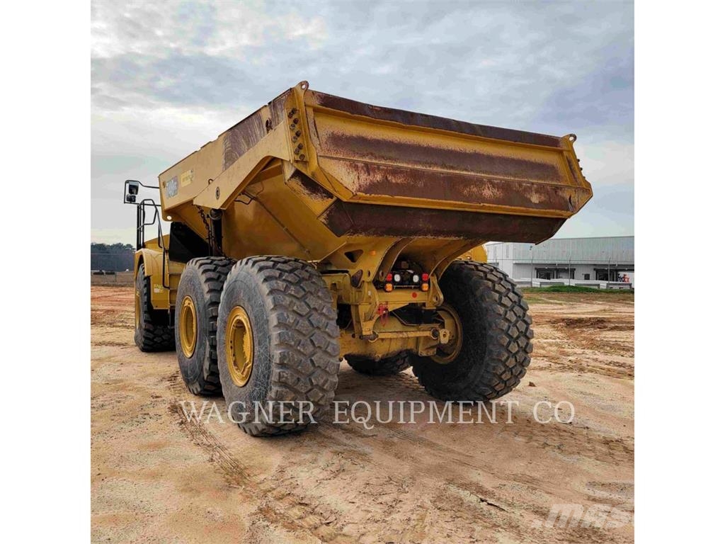 CAT 740 Dumper - Knickgelenk