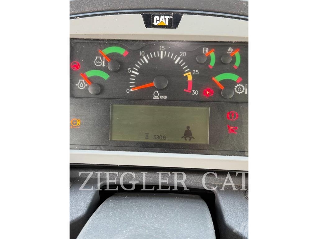 CAT 740-04EJ Зчленовані самоскиди