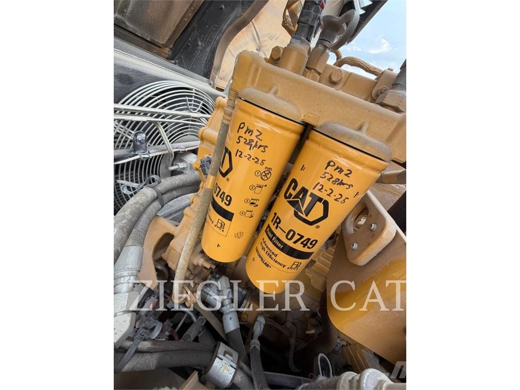 CAT 740-04EJ Зчленовані самоскиди