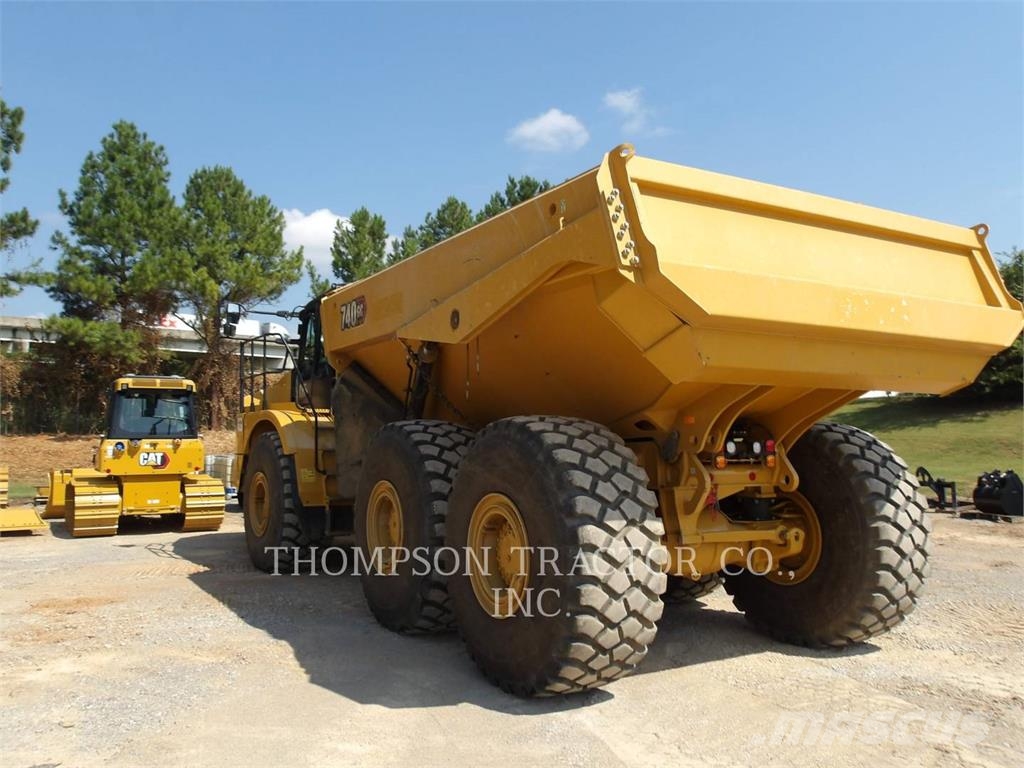 CAT 740-04GC Terrængående lastbiler