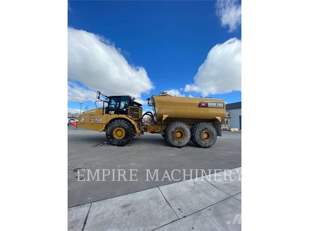 CAT 740 WT صهاريج مياه