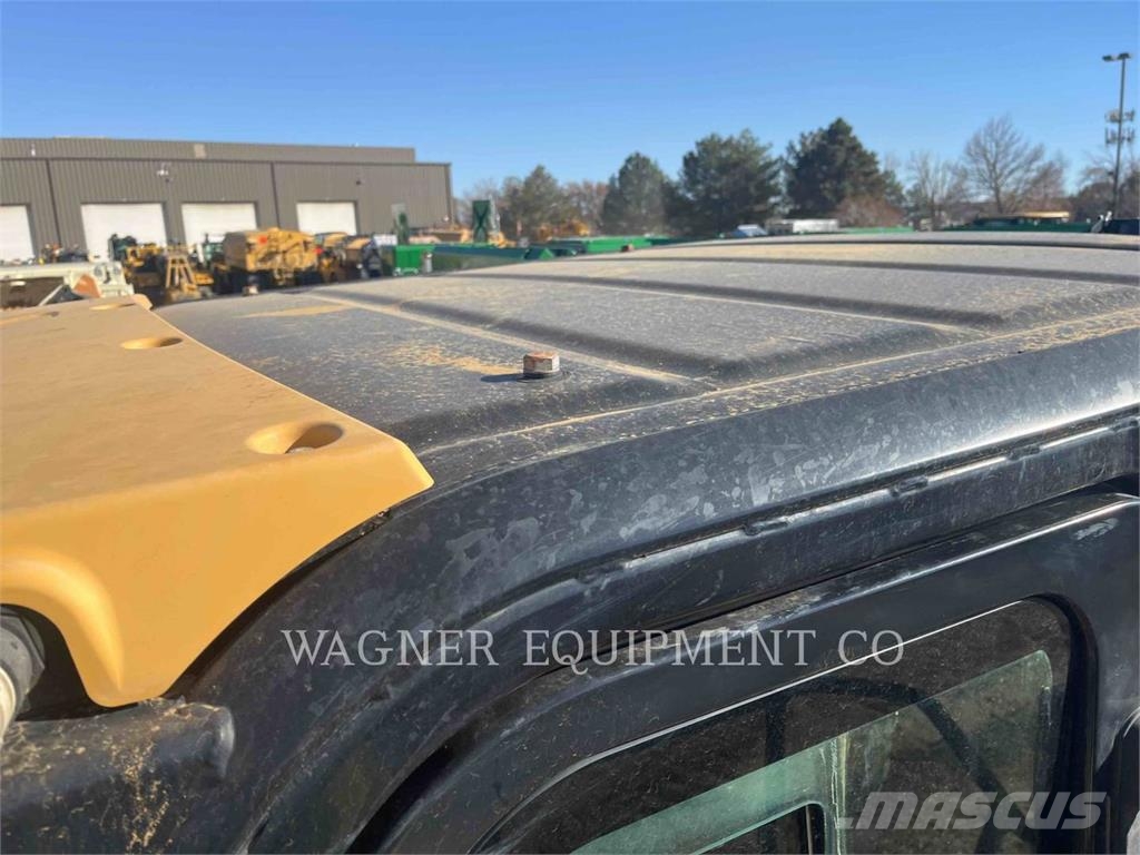 CAT 74004GC Articulated Haulers