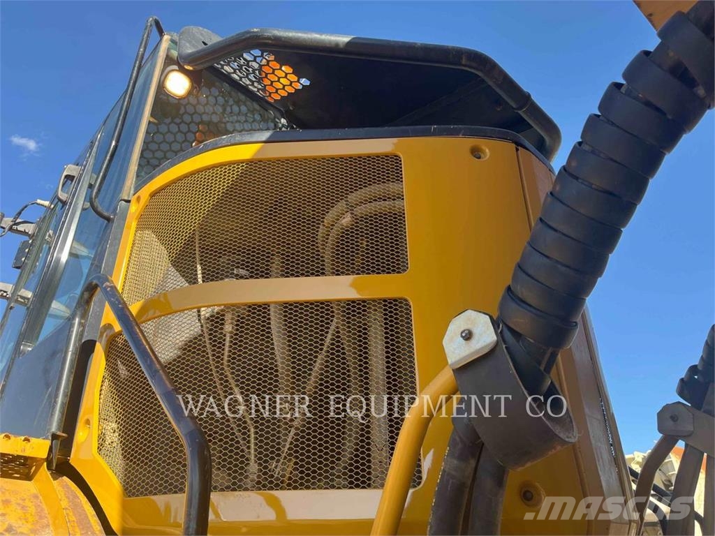 CAT 74004GC Articulated Haulers