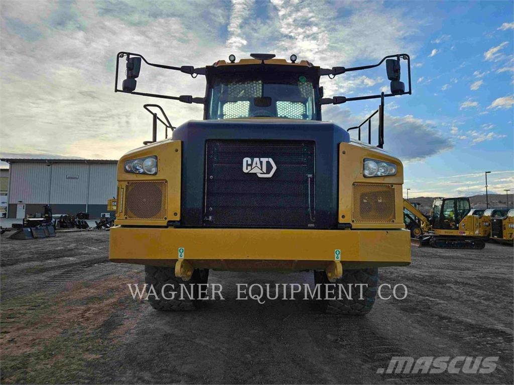 CAT 74004GC ساحبات مفصلية