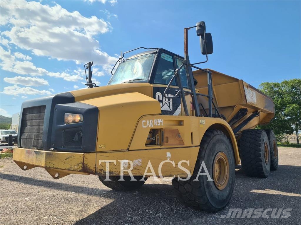 CAT 740B Zglobni demperji