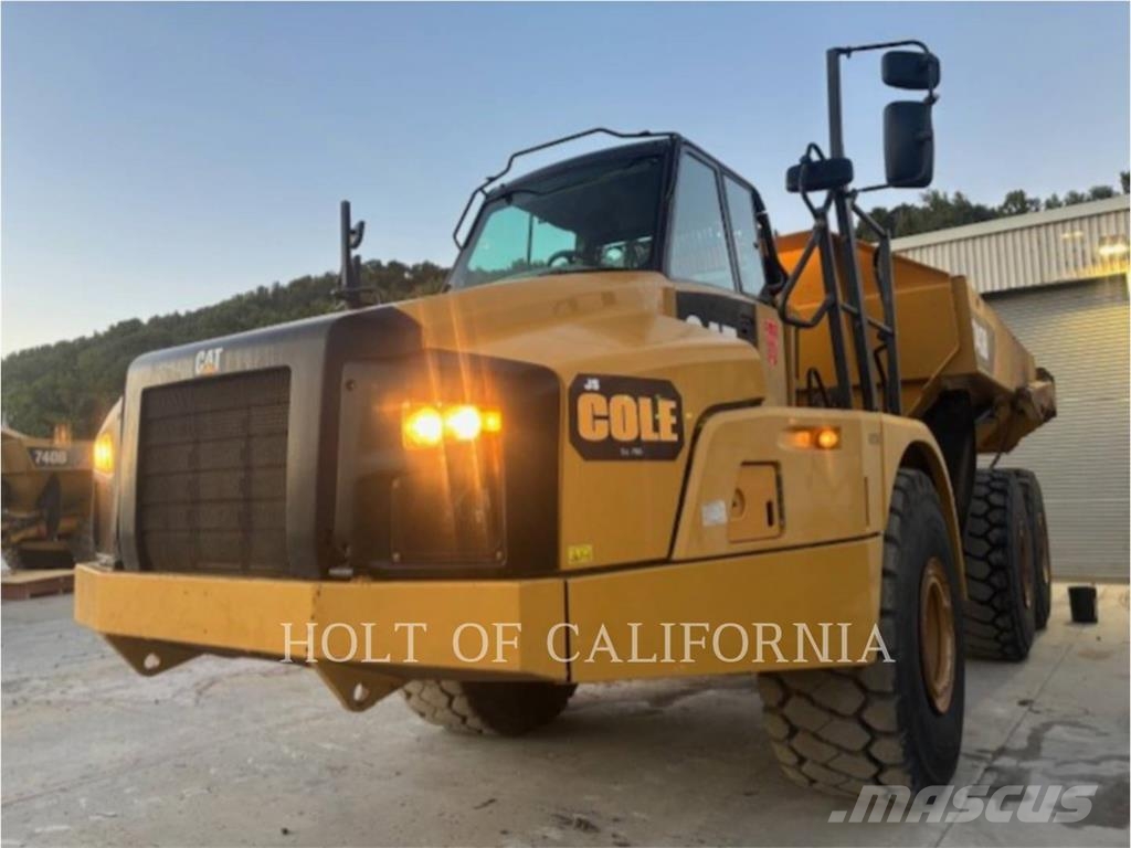 CAT 740B Kloubové dempry