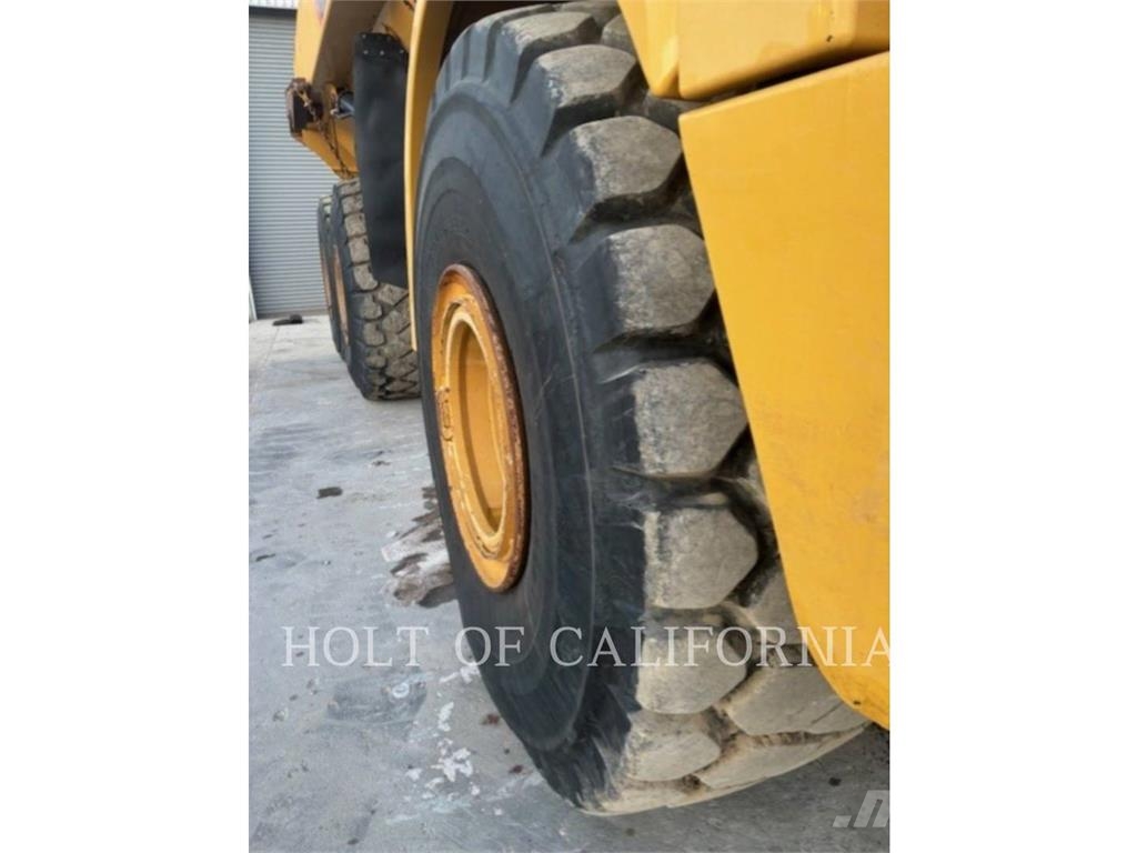 CAT 740B Kloubové dempry