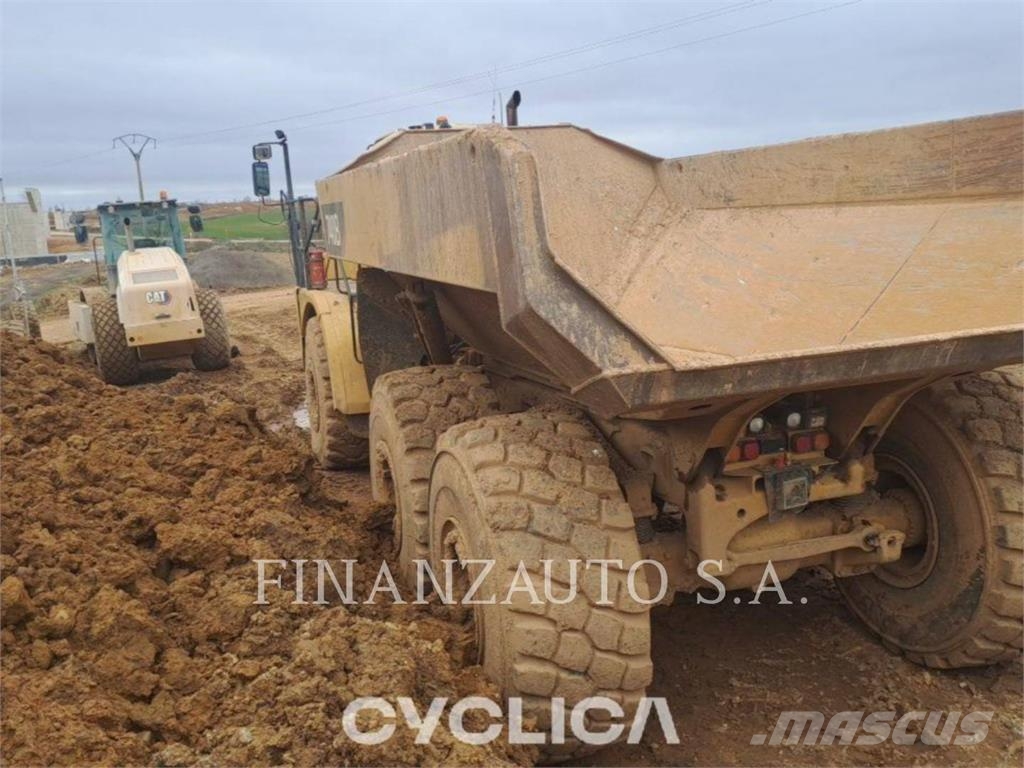 CAT 740B Σπαστό Dump Truck ADT