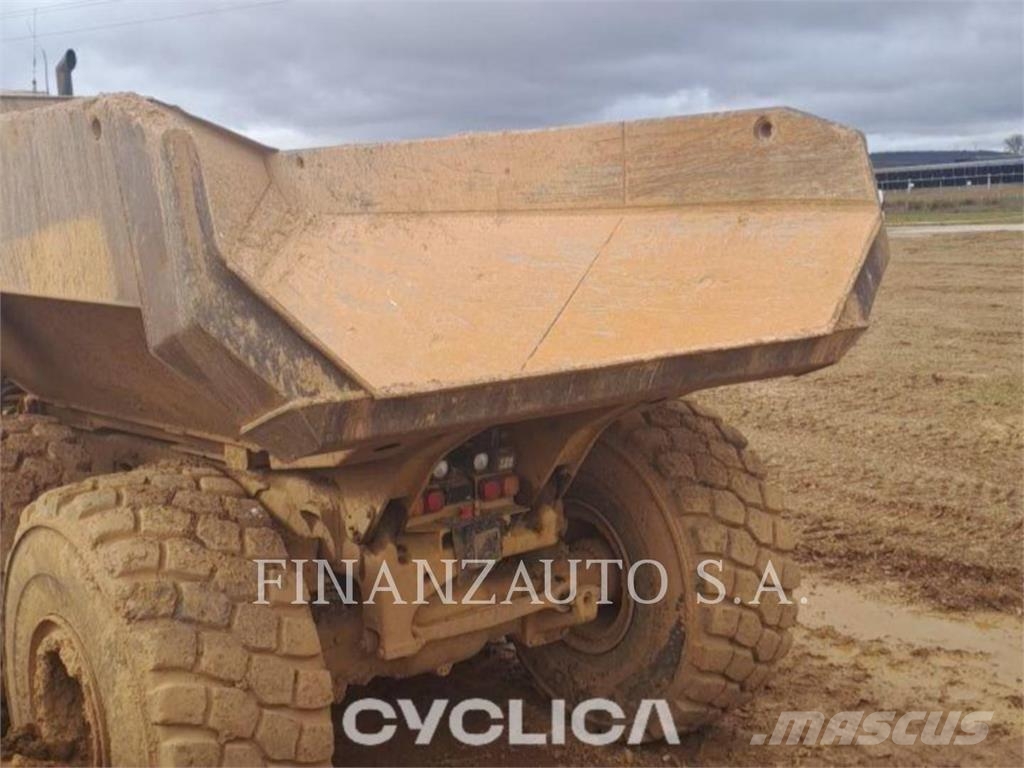CAT 740B Σπαστό Dump Truck ADT