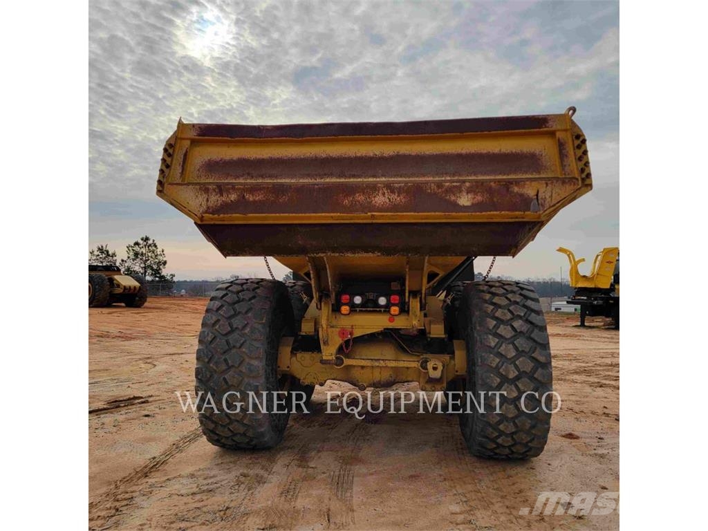 CAT 740GC Zglobni damperi