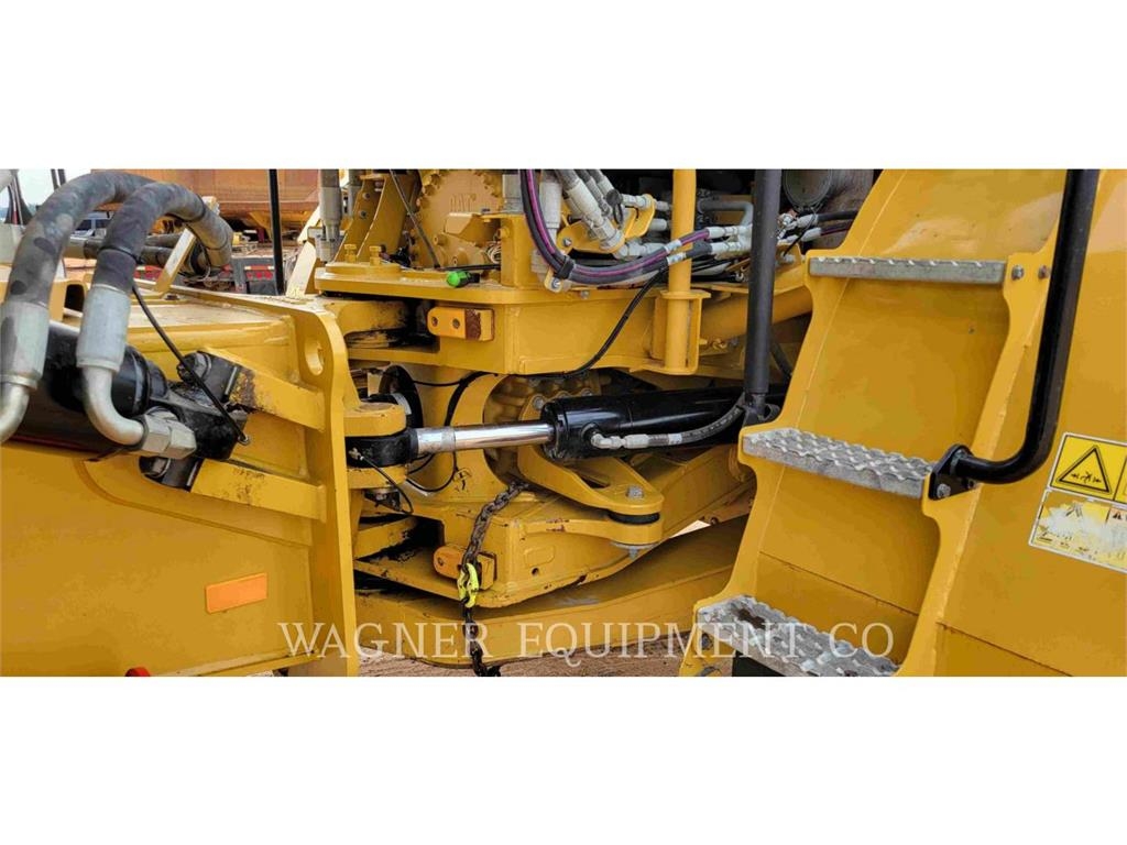 CAT 740GC Zglobni damperi