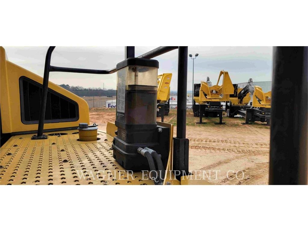 CAT 740GC Zglobni damperi
