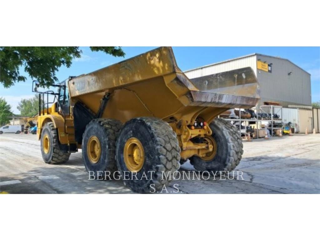 CAT 740GC Midjestyrd dumper