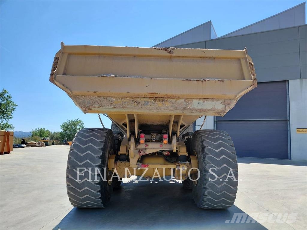 CAT 740GC Σπαστό Dump Truck ADT