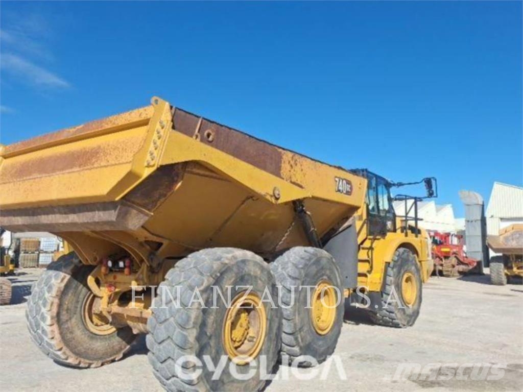 CAT 740GC Dúmpers articulados