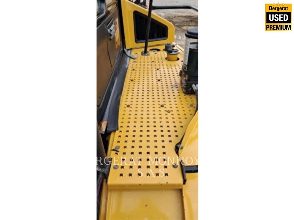CAT 740GC Tombereau articulé