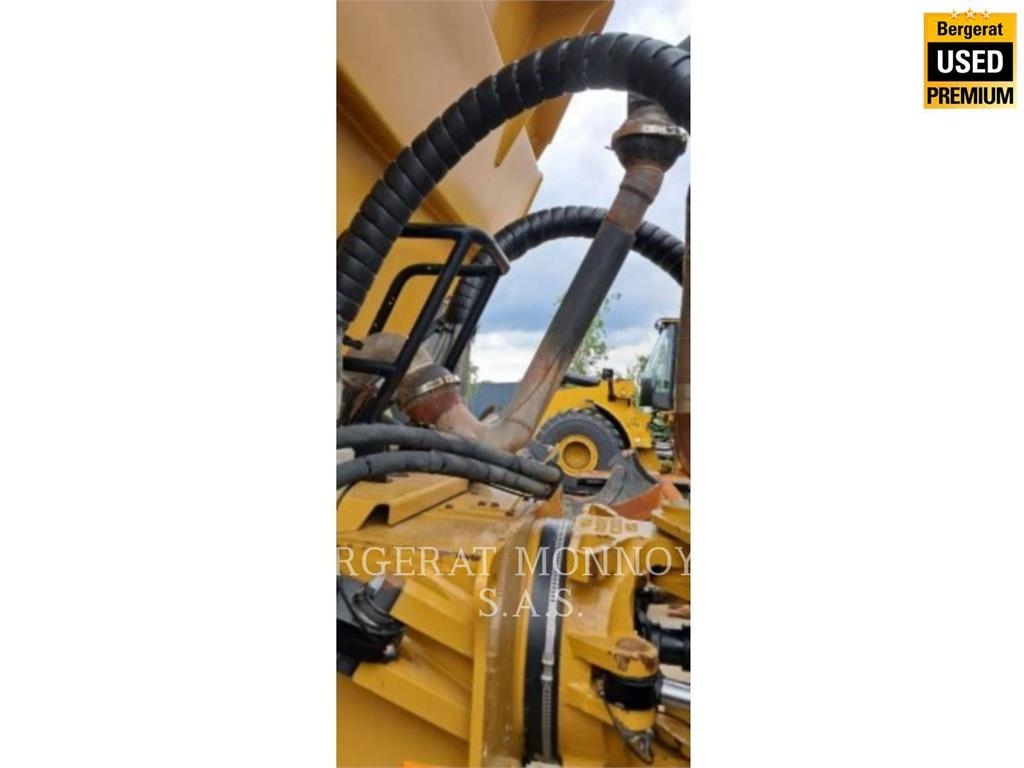 CAT 740GC Tombereau articulé