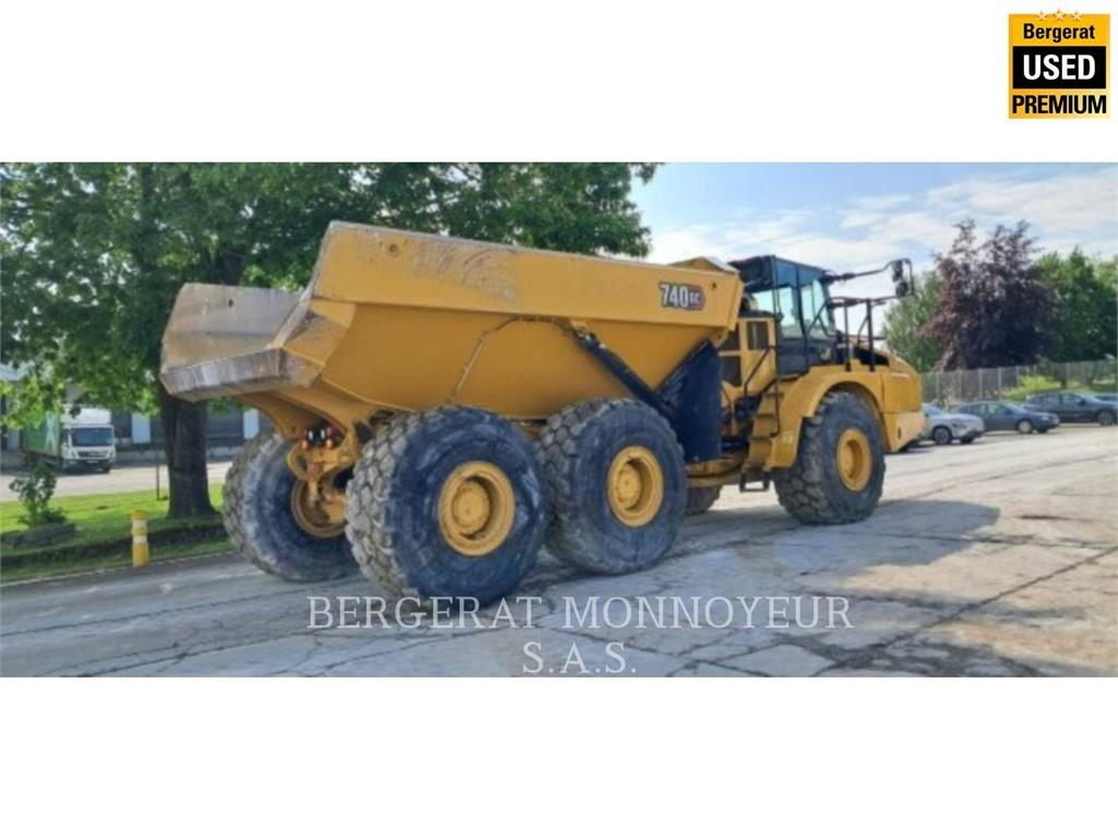 CAT 740GC Tombereau articulé