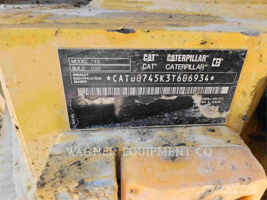 CAT 745 Knik dumptrucks