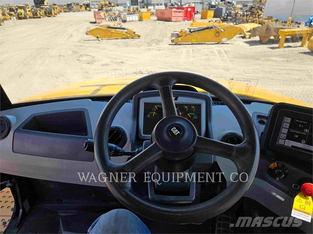 CAT 745 Knik dumptrucks