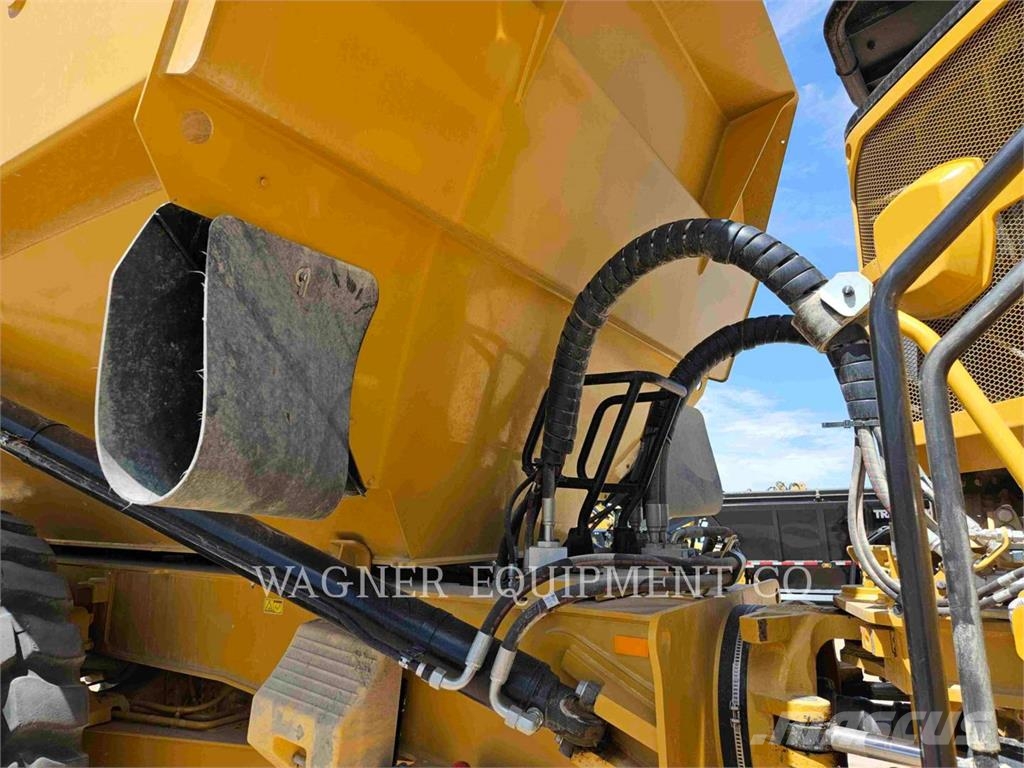CAT 745 Knik dumptrucks