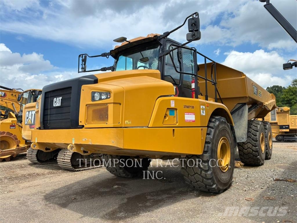 CAT 745 Wozidła przegubowe