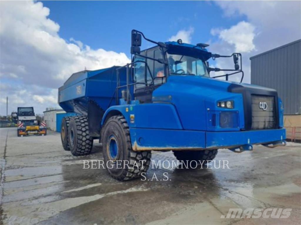 CAT 745 Dumper - Knickgelenk