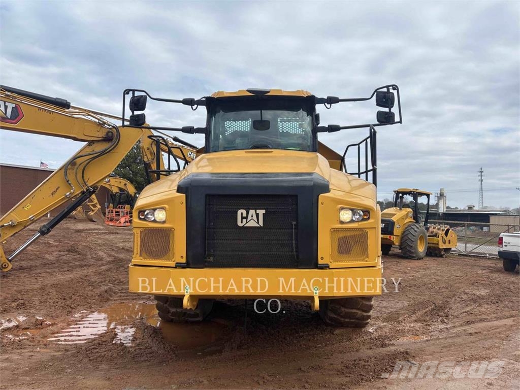 CAT 745 Artikulētie pašizgāzēji