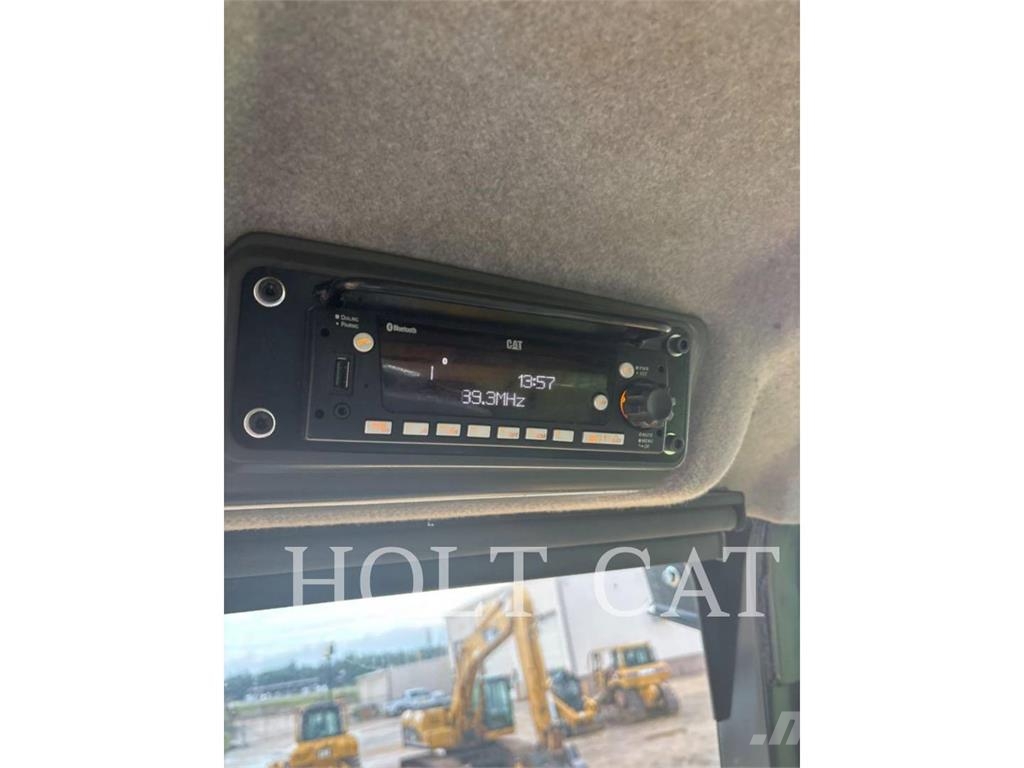 CAT 745 Knik dumptrucks