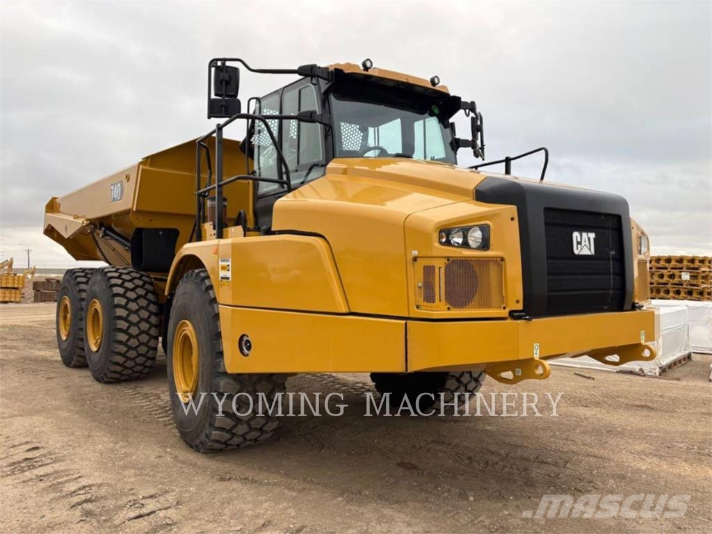 CAT 745 Knik dumptrucks