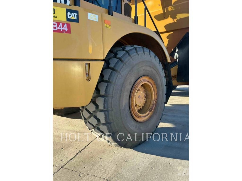 CAT 745 Σπαστό Dump Truck ADT
