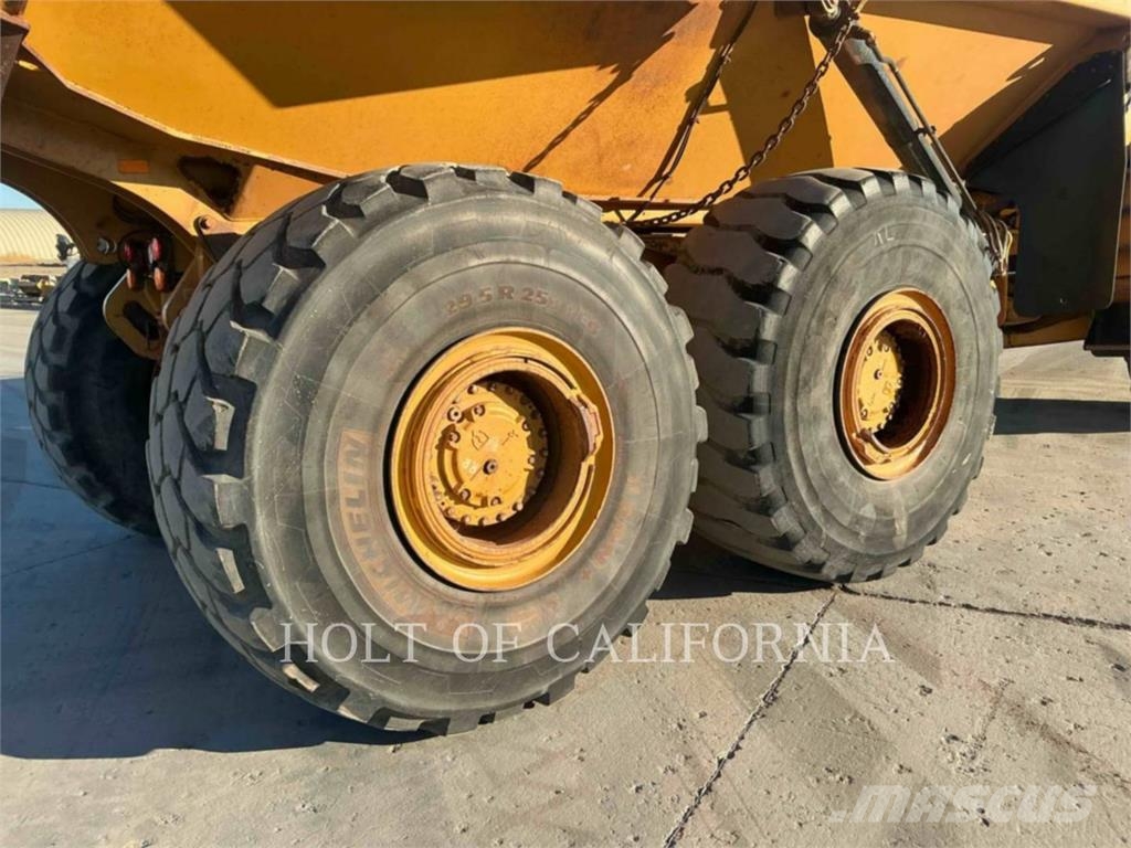 CAT 745 Σπαστό Dump Truck ADT