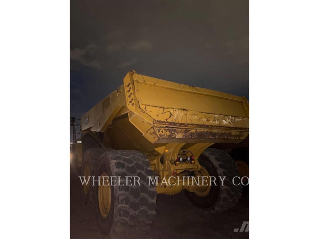 CAT 745 Liigendraamiga pinnaseveokid