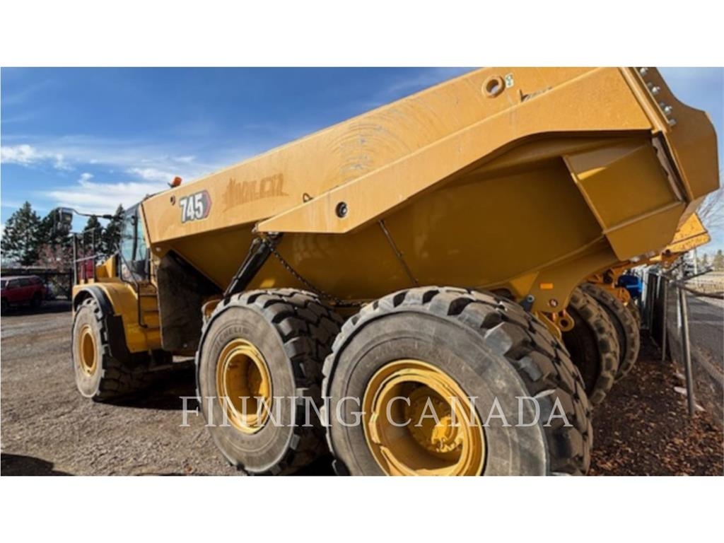 CAT 745 Csuklósdömperek
