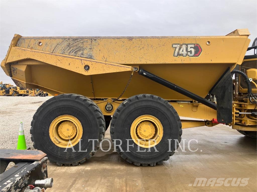 CAT 745-04 Wozidła przegubowe