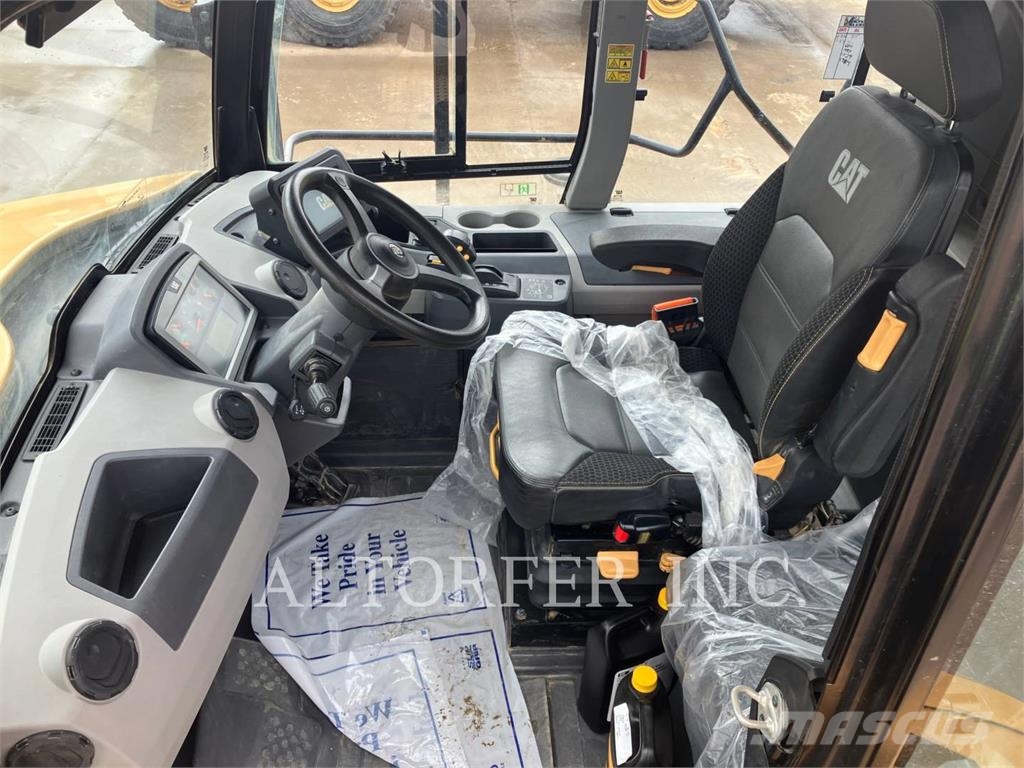CAT 745-04 Wozidła przegubowe