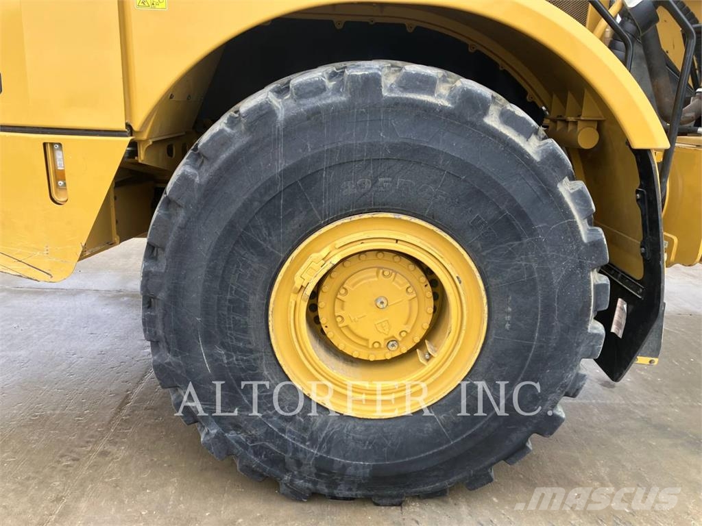 CAT 745-04 Wozidła przegubowe