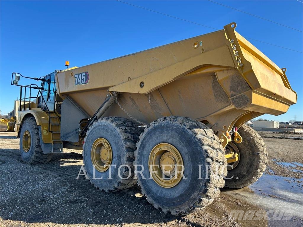 CAT 745-04 Wozidła przegubowe