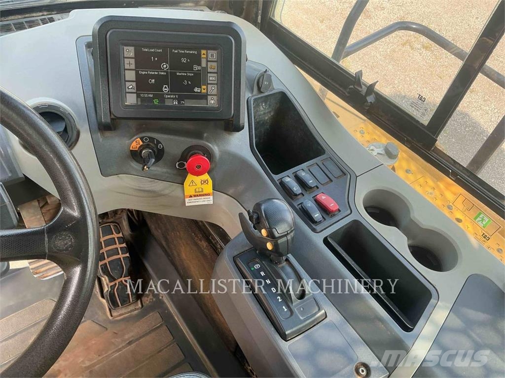 CAT 745 T Зчленовані самоскиди