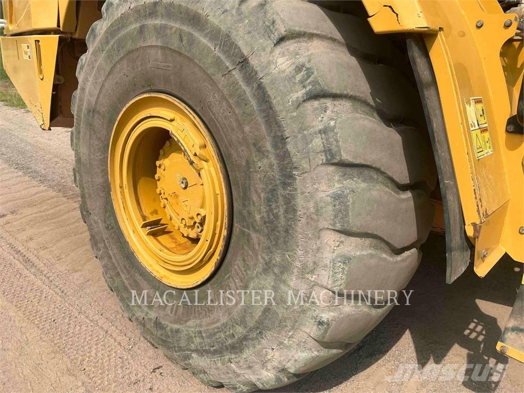 CAT 745 T Зчленовані самоскиди