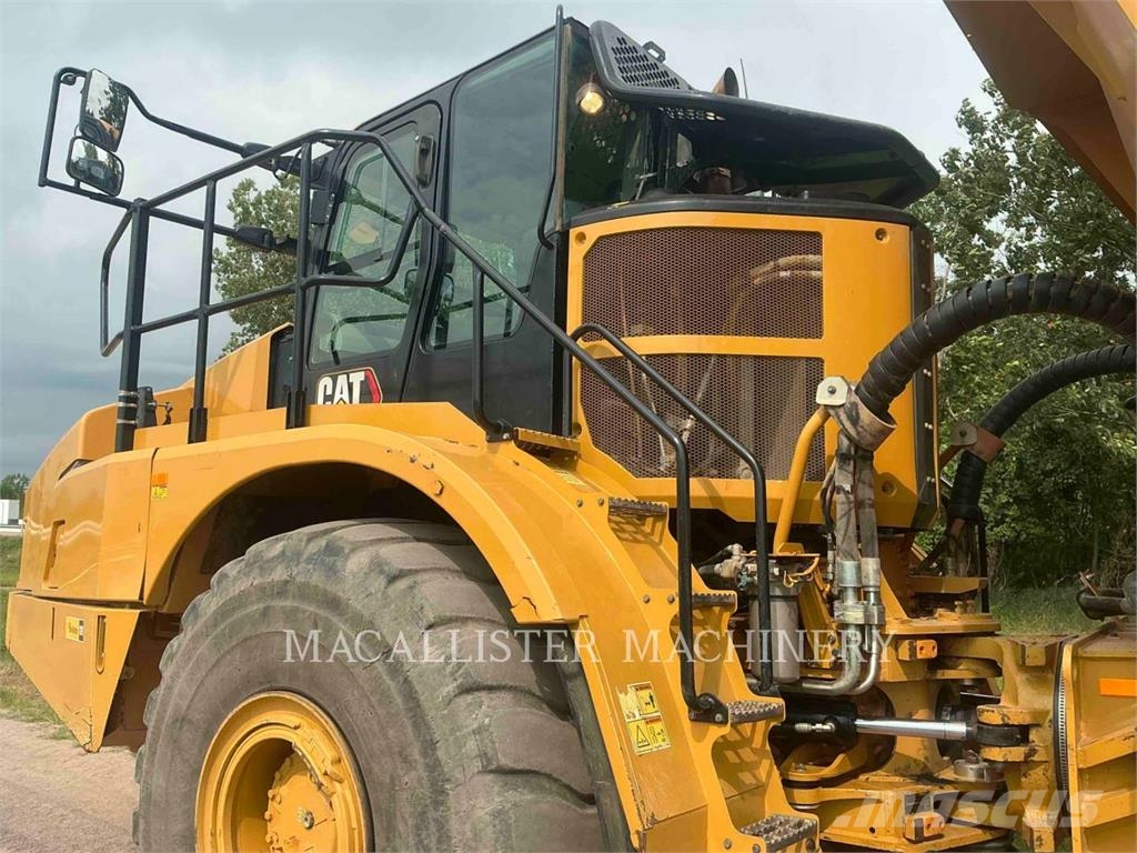 CAT 745 T Зчленовані самоскиди