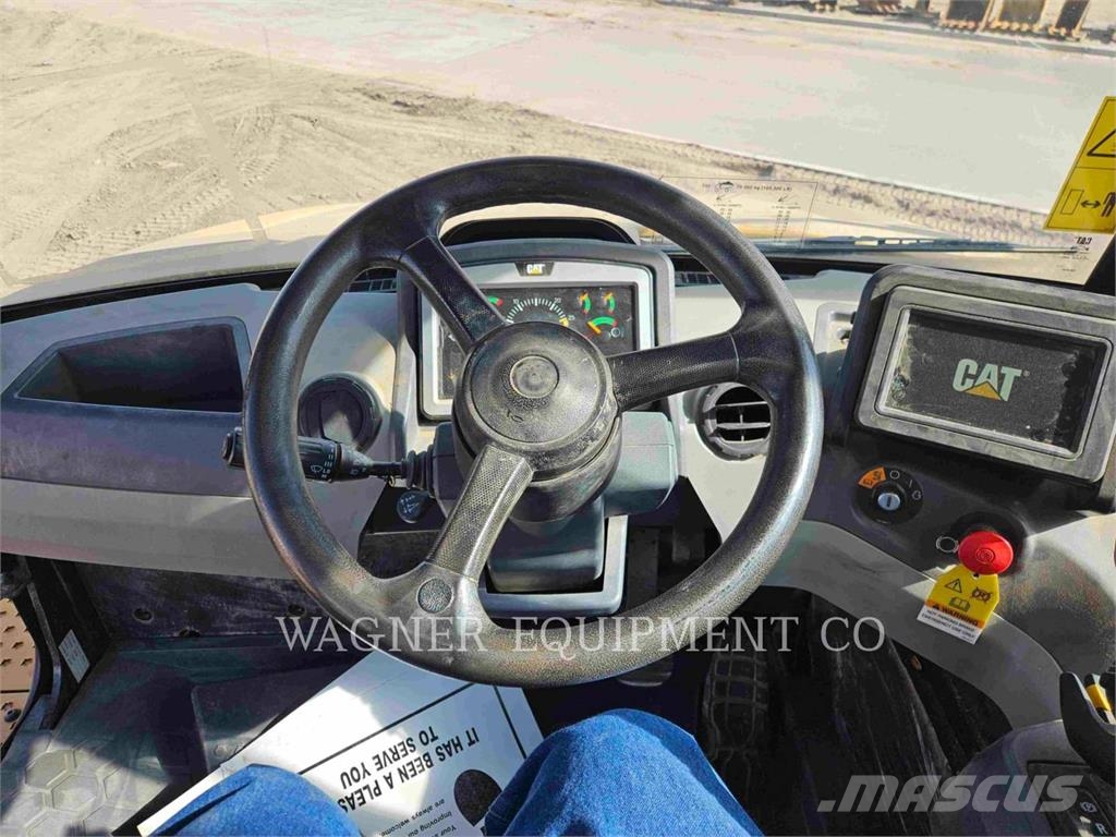 CAT 745 WT Wassertanker