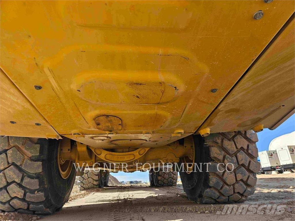 CAT 74504 Water tankers