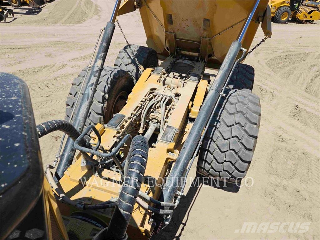 CAT 74504 Dumper - Knickgelenk