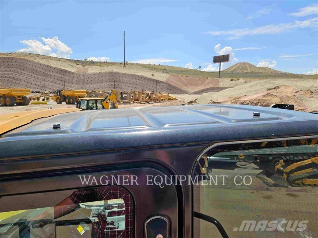 CAT 74504 Dumper - Knickgelenk