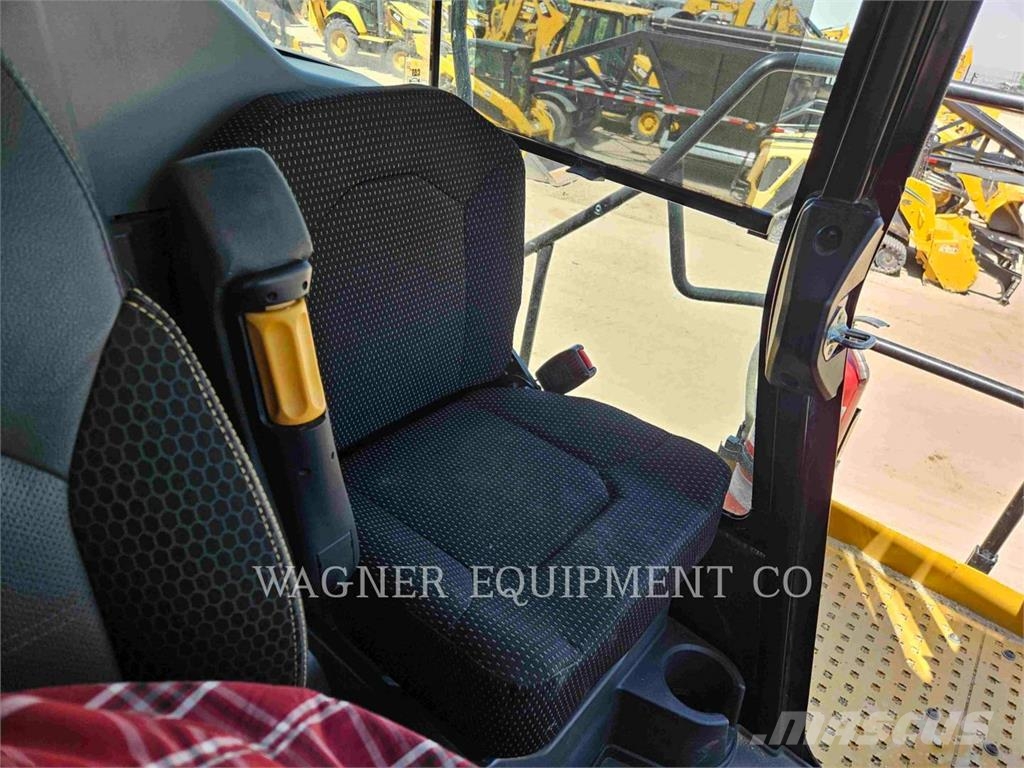 CAT 74504 Dumper - Knickgelenk